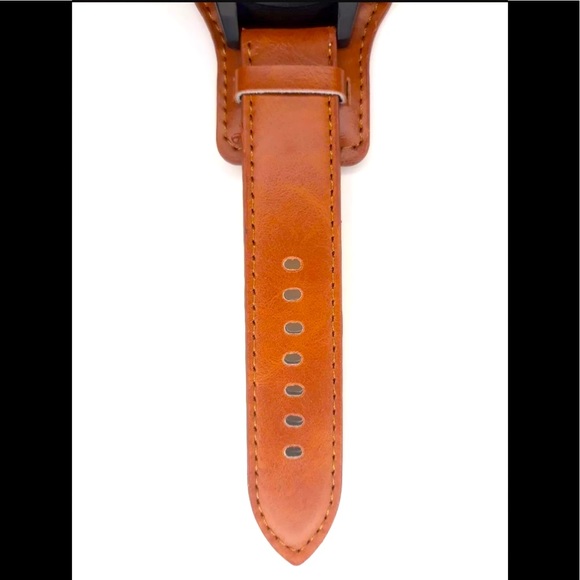 Ktevi Wristwatch - Picture 5 of 6